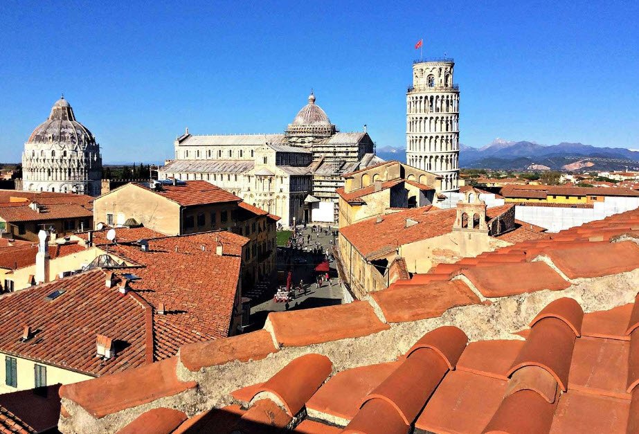 Leaning Tower of Pisa, Pisa, Tuscany, Italy